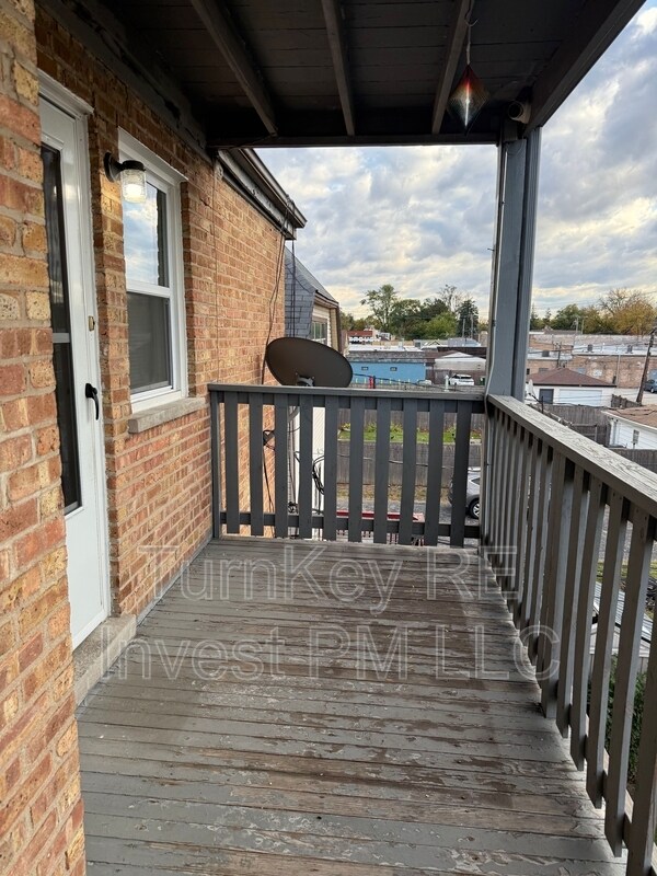 Building Photo - 2124 14th Ave