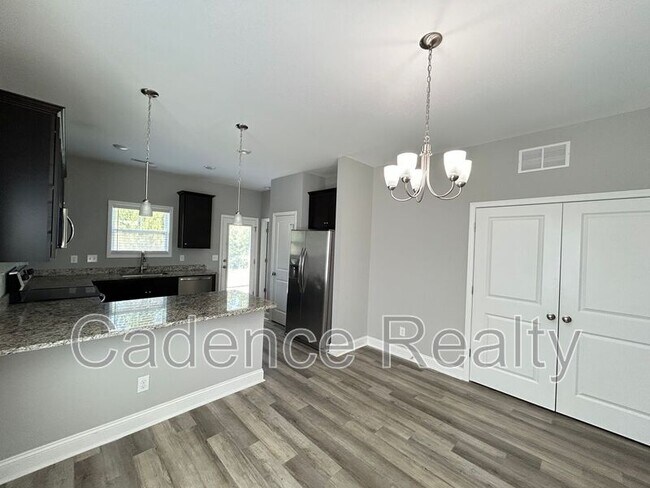 Building Photo - 1543 Grey Cliff Run