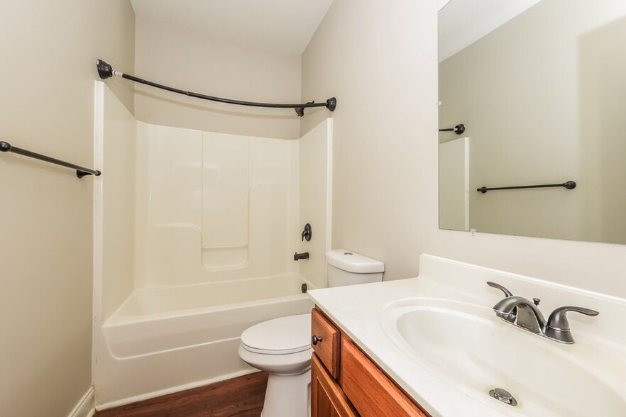 Building Photo - 4236 Princeton Oaks Ln
