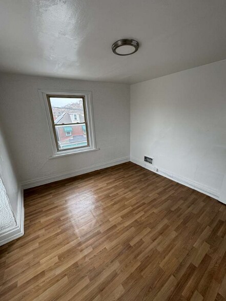 Building Photo - 308 Bessemer Ave