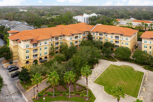 Building Photo - 4300 S Beach Pkwy