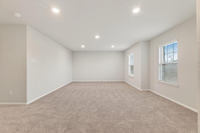 Building Photo - 431 Wydown Dr