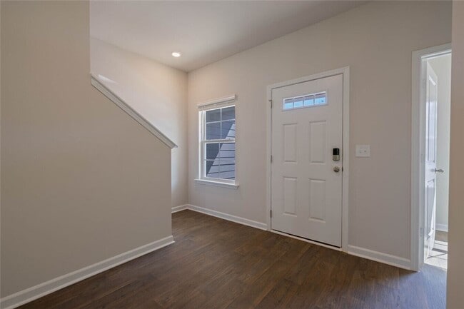 Building Photo - 111 Pendleton Place Way