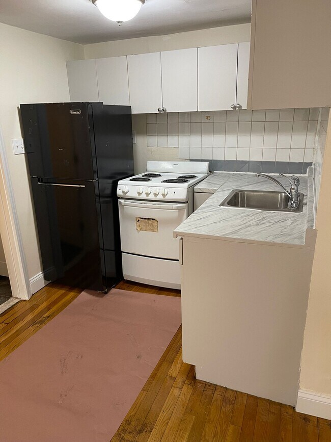 Building Photo - 311 Allston St