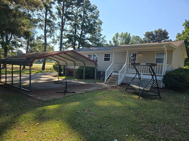 Building Photo - NEW LISTING!!!!!