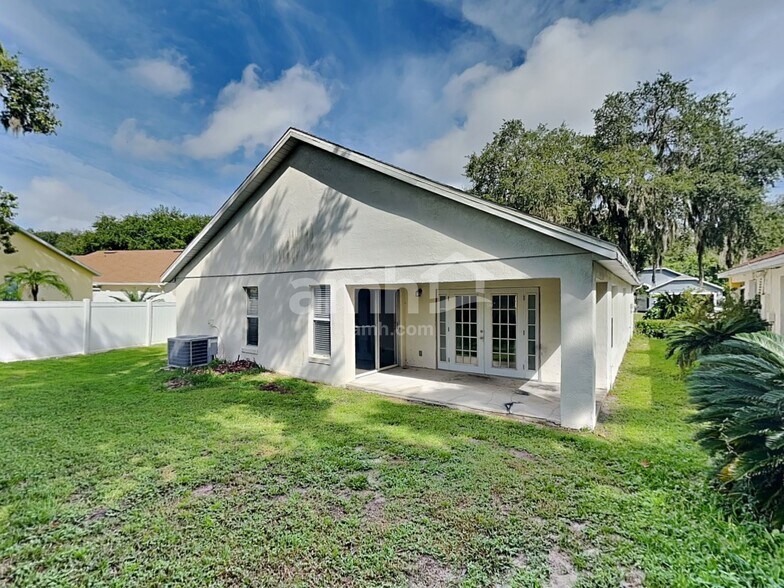 Building Photo - 139 N Cervidae Dr