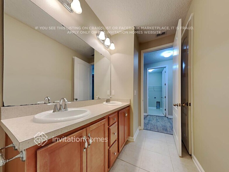 Building Photo - 15522 Turkoman Cir