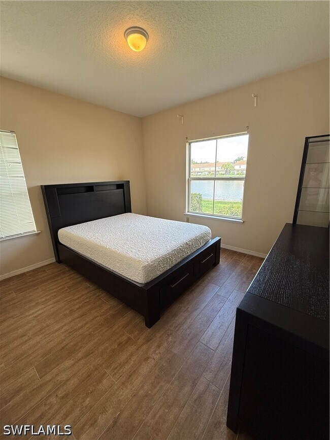 Building Photo - 11540 Villa Grand