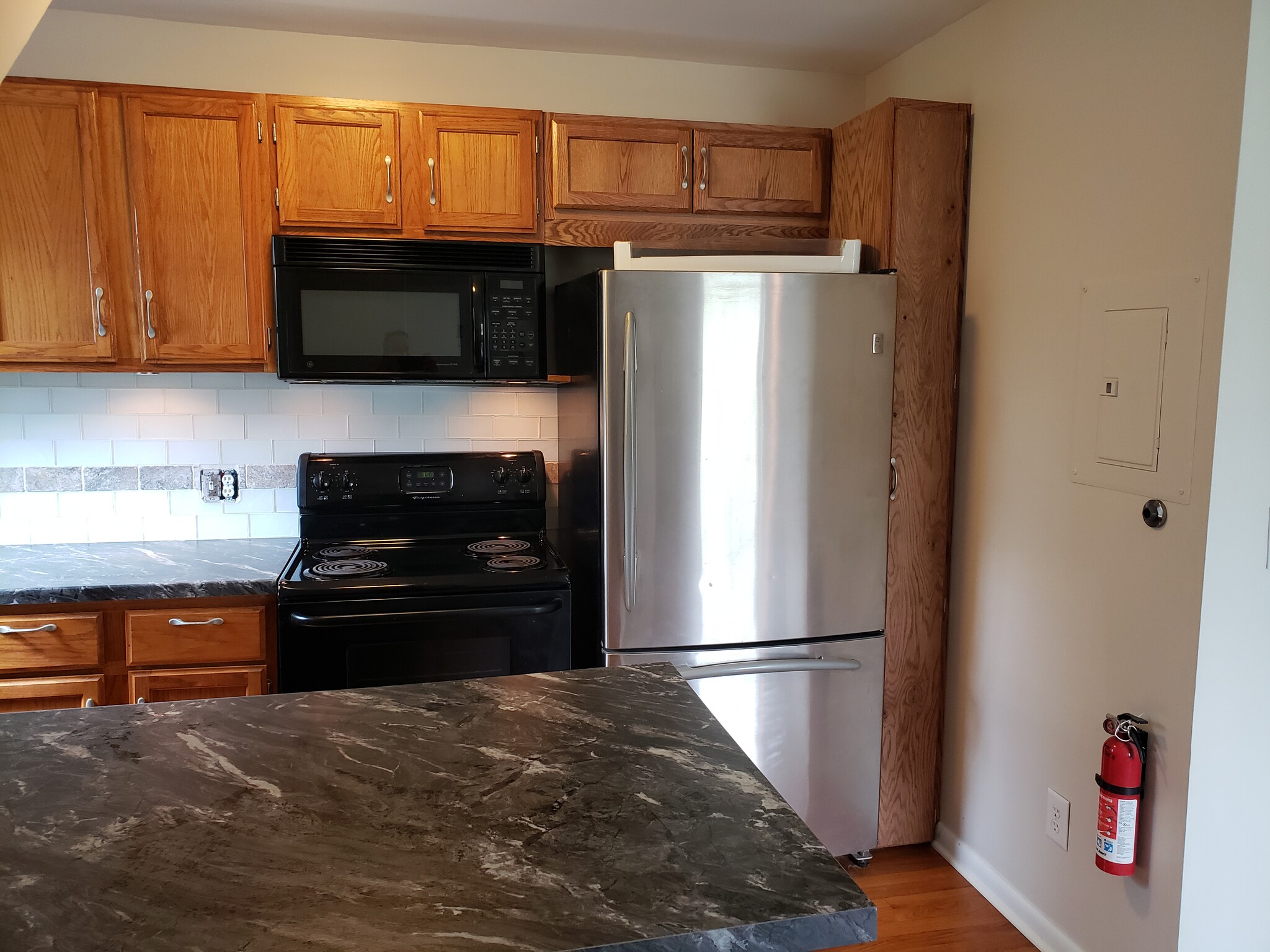 Kitchen - 102 Spring St