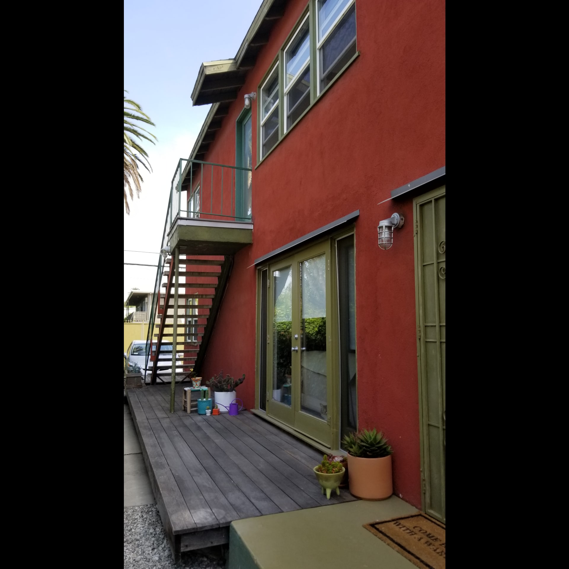 Building Photo - 631 San Juan Ave