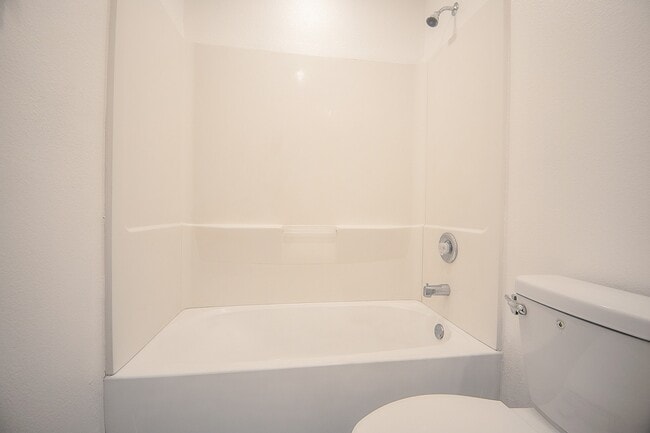 Building Photo - 3716 Vail Spgs Dr