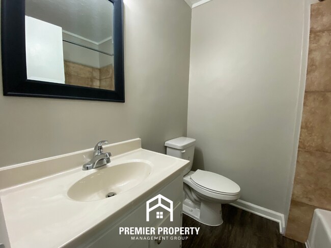 Building Photo - 5908 Tishomingo Dr