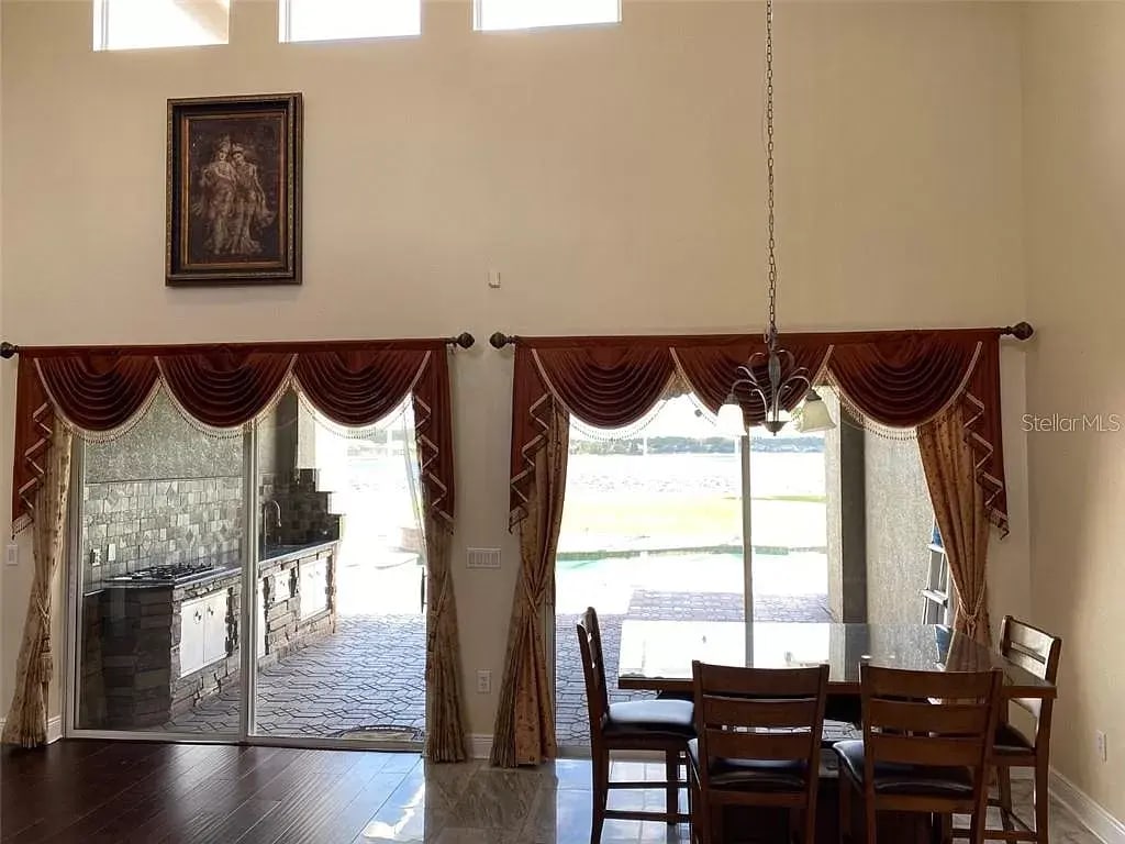 Building Photo - 16235 Ivy Lake Dr