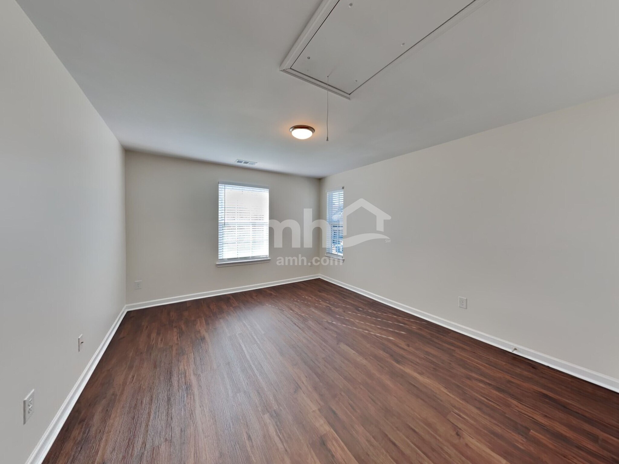 Building Photo - 1721 Muirwood Blvd