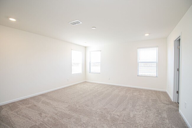 Building Photo - (Coming Soon) New 5 Bedrooms home in Indian Trail!