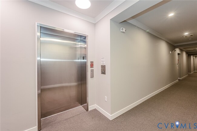 Building Photo - 6601 Citory Way