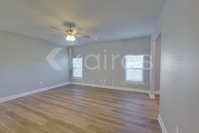 Building Photo - 18817 Seabiscuit Ln