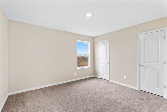 Building Photo - 719 Wonderland Trail