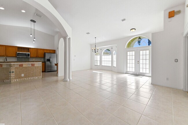 Building Photo - 681 SW Saragossa Ave