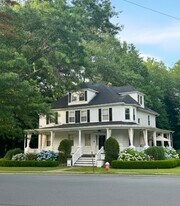 Building Photo - 133 Grant Ave