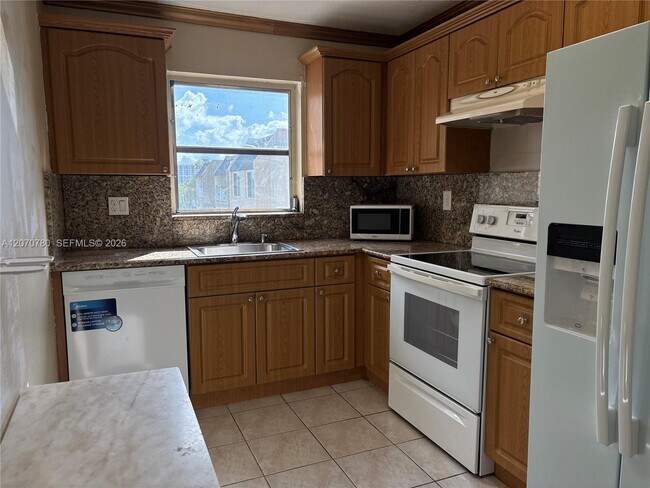 Building Photo - 7725 SW 86th St
