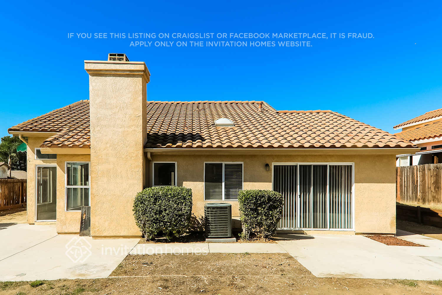 Building Photo - 39272 Vía Lar