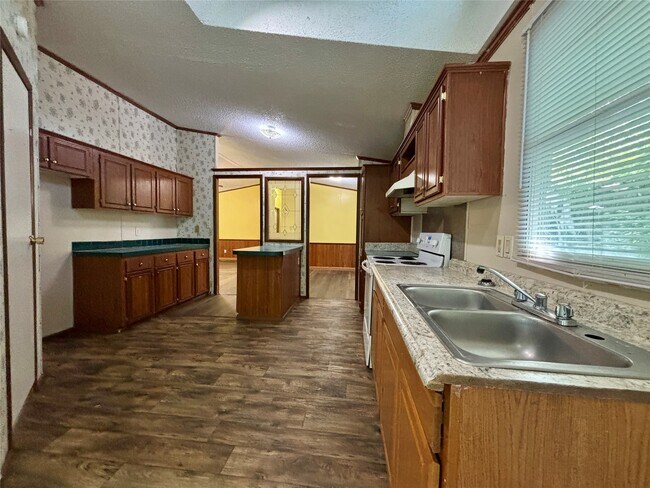 Building Photo - 14520 Enchanted View Ct