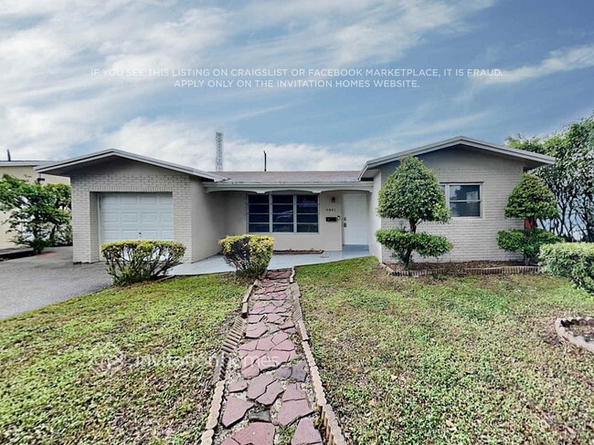 Primary Photo - 6841 Liberty St