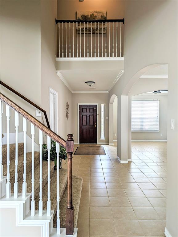 Building Photo - 10718 Wall Fern Way