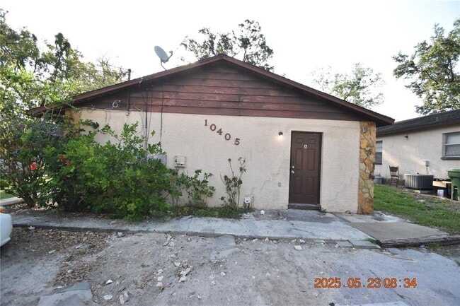 Primary Photo - 10405 N Arden Ave