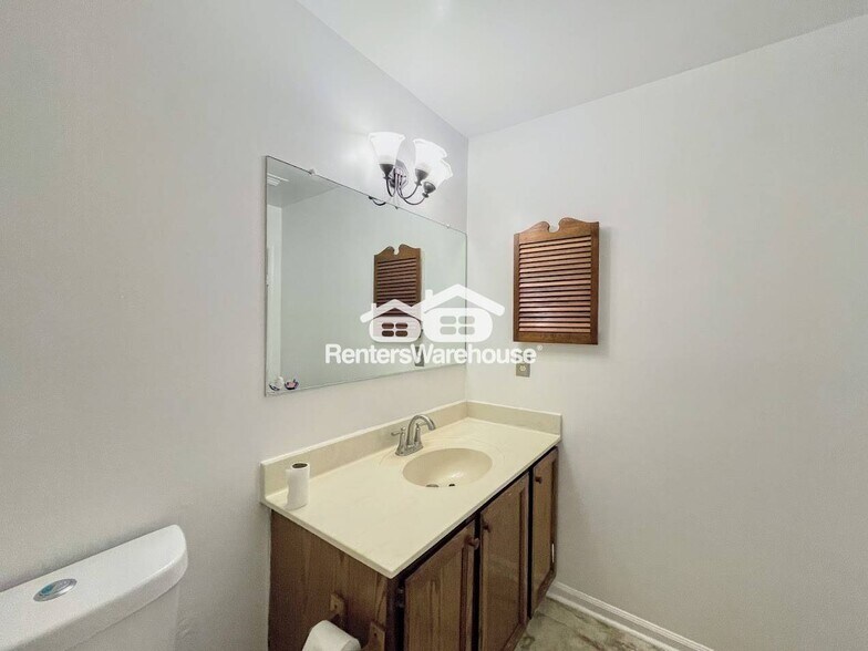Building Photo - 3930 Rica Dr