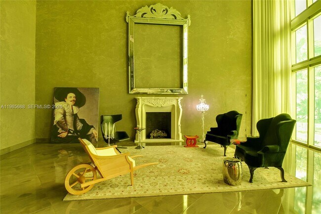 Building Photo - 495 Brickell Ave