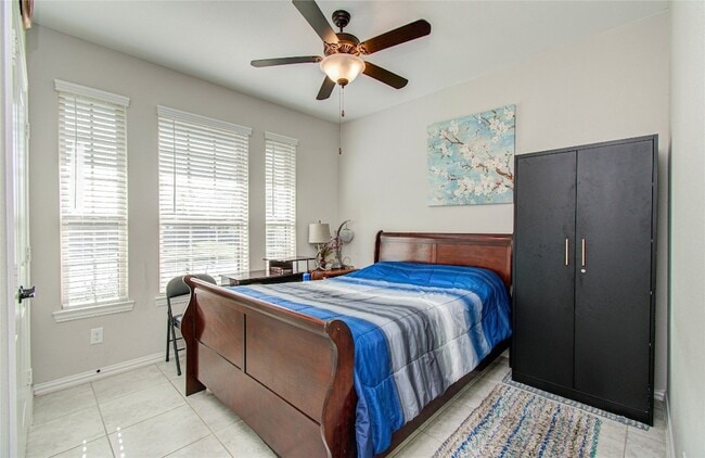 Building Photo - 5126 Victory Shores Ln