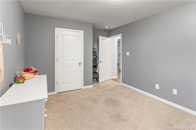 Building Photo - 140 Denning Farms Ln