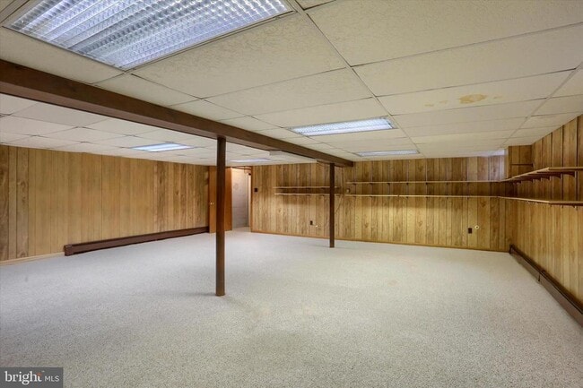 Building Photo - 685 Knight Rd