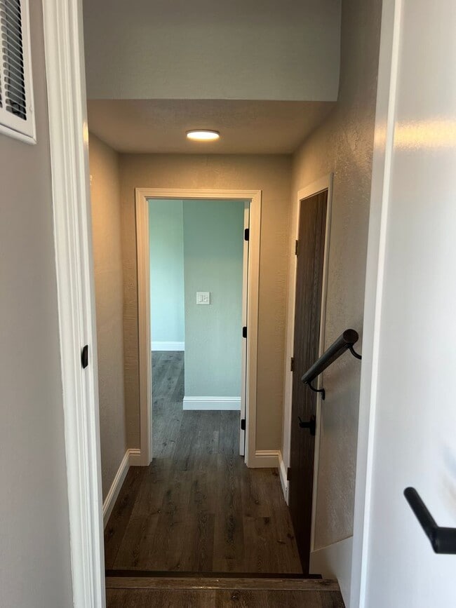 Building Photo - Coming Soon - Spacious Fully Remodeled and Upgraded Hidden Valley Home