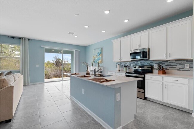 Building Photo - 157 Aces High Ln