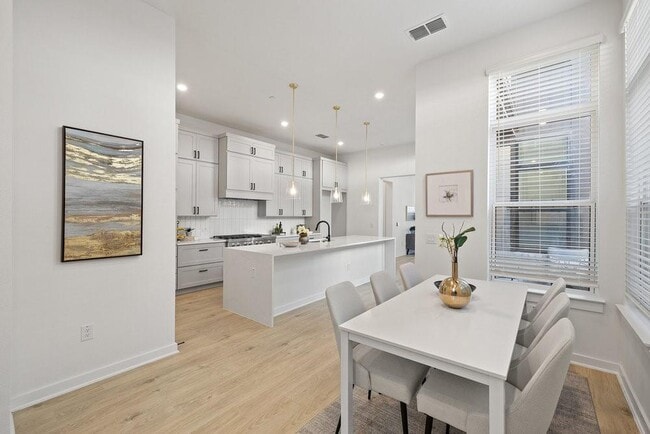 Building Photo - 4214 Endurance Wy