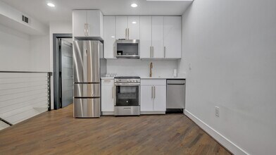 Building Photo - 1808 Benning Rd NE