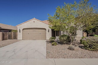 Building Photo - 2008 E Stacey Rd