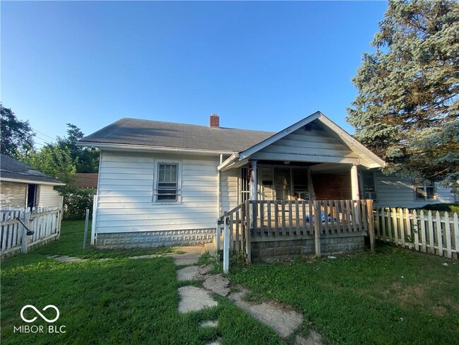 Primary Photo - 4205 E 14th St