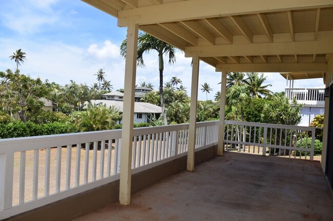 Building Photo - 5152 Lawai Rd
