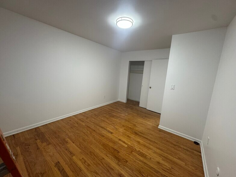Building Photo - 231 Rahway Ave