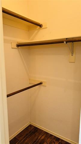 Building Photo - 6921 Barbican Dr