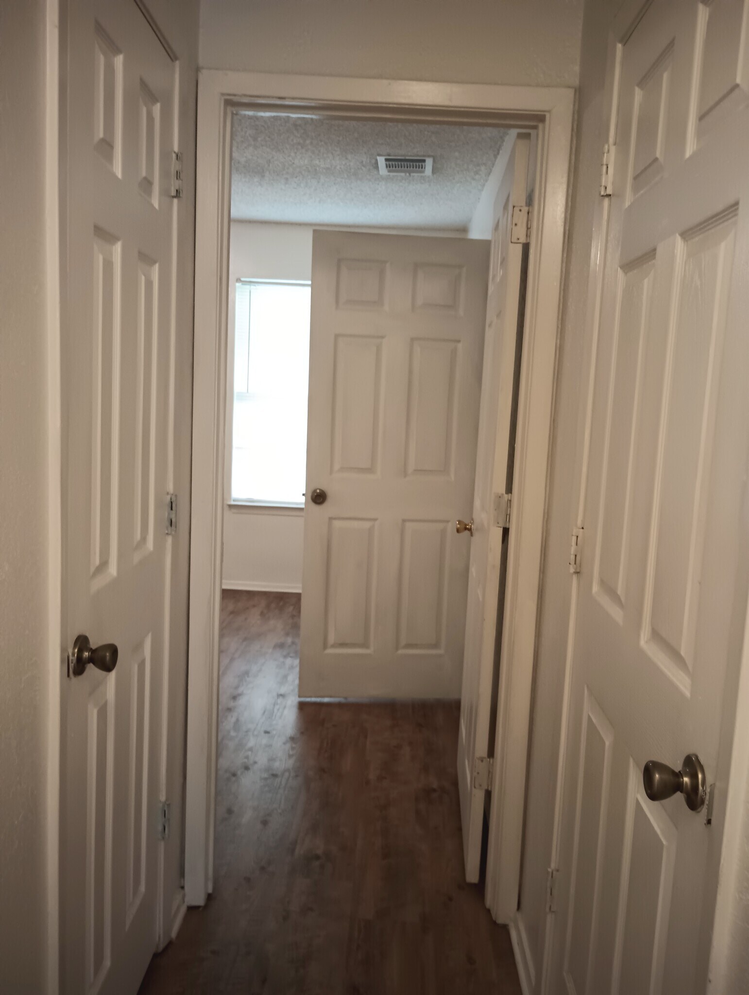 Building Photo - 1405 Chapelwood Dr