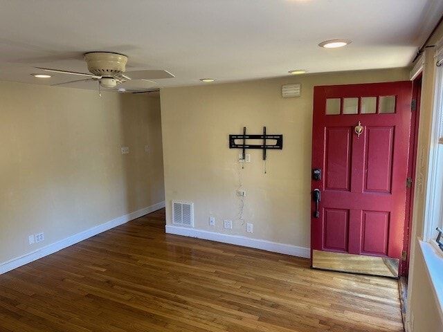 Building Photo - 25 Mountain Rd