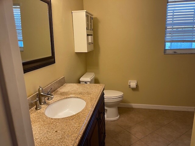 Building Photo - 825 Mary Frank Ct