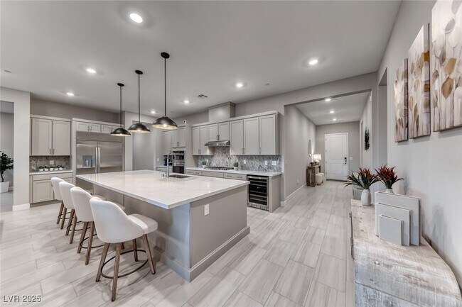 Building Photo - 375 Portus Delphini Ct