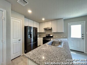 Building Photo - 634 Ambush Ridge