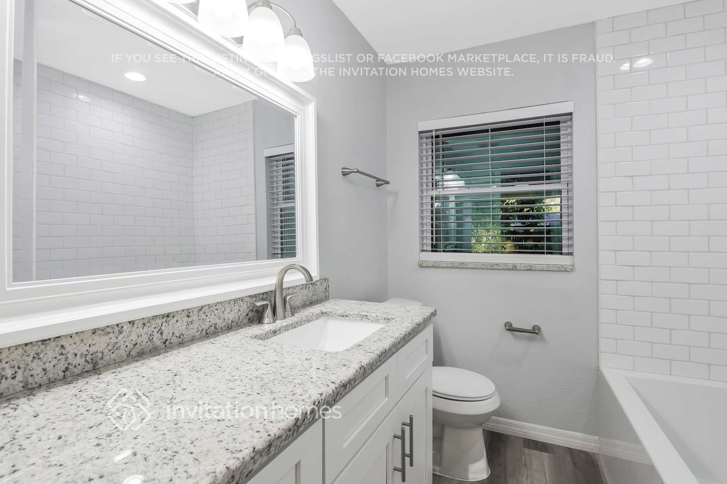 Building Photo - 1938 Summit Dr